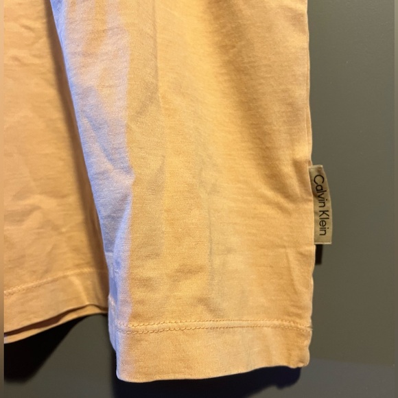 NWT Tee with Chest Pocket - Picture 6 of 6